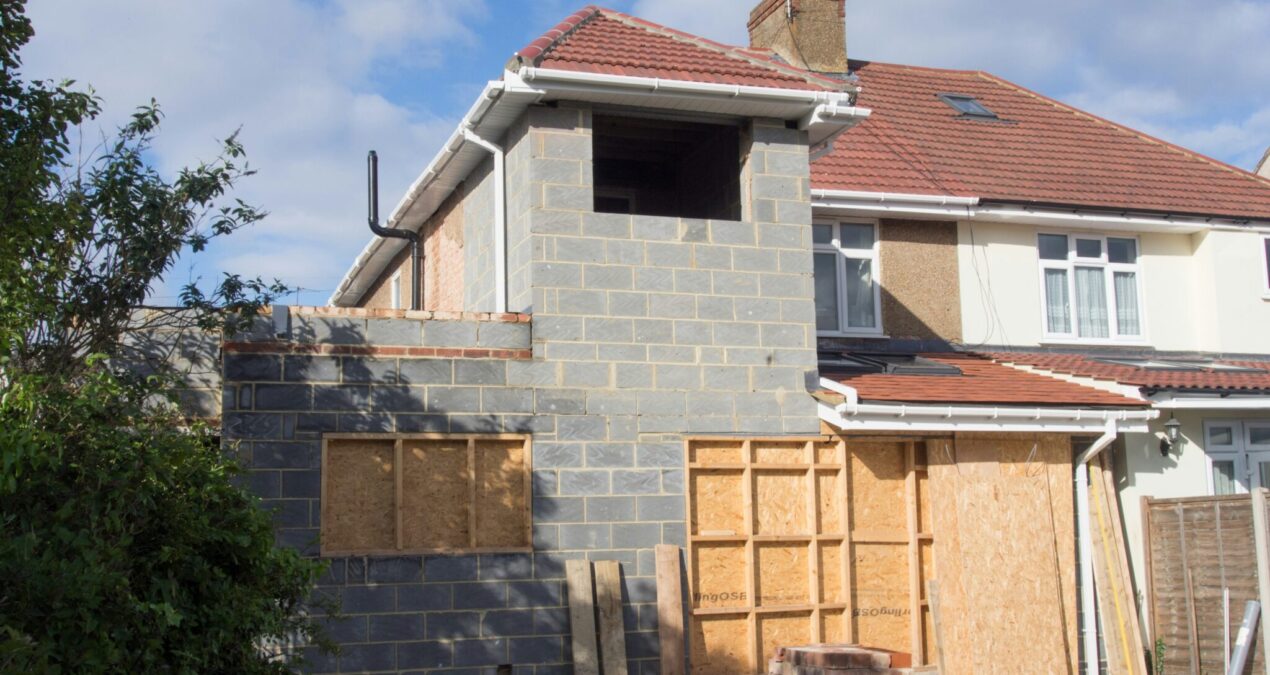 Allée extérieure : l’enrobé est-il vraiment le plus écologique ?